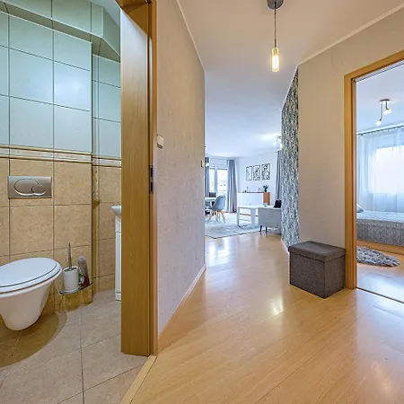 Citystay Reja Apartament Z Parkingiem