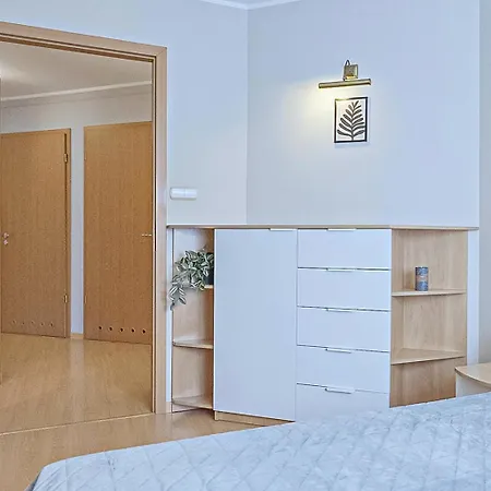 Apartment Citystay Reja Apartament Z Parkingiem